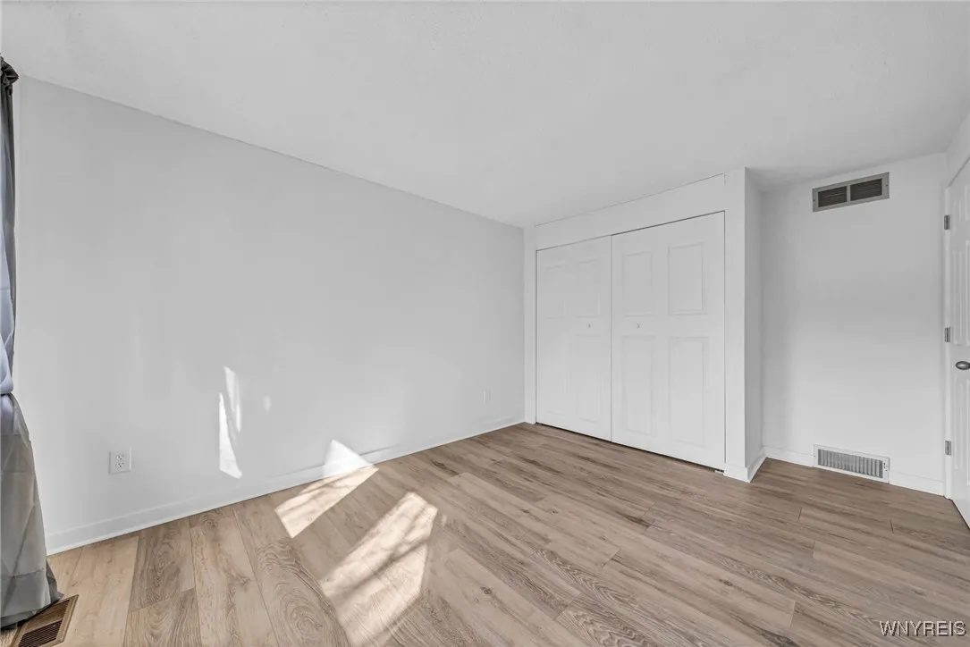 8 Robin Road, Amherst, New York 14228, Amherst, New York 14228, 3 Bedrooms Bedrooms, 8 Rooms Rooms,1 BathroomBathrooms,Residential,Closed,8 Robin Road, Amherst, New York 14228,0,B1593021