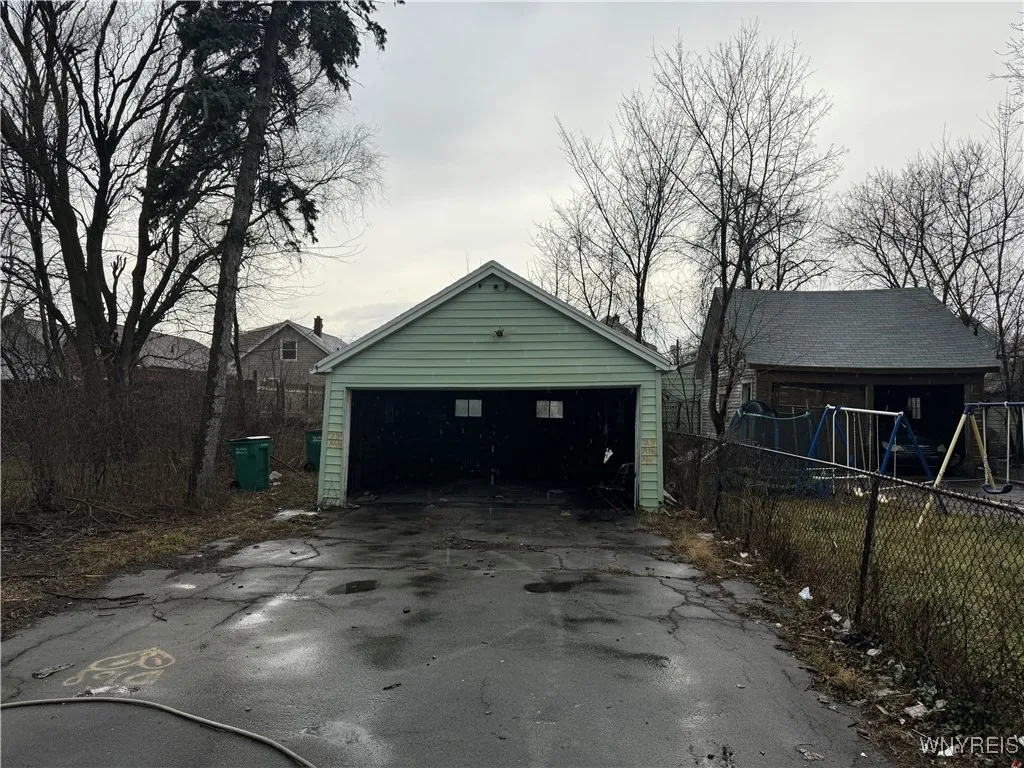 28 Alma Avenue, Buffalo, New York 14215, Buffalo, New York 14215, 3 Bedrooms Bedrooms, 6 Rooms Rooms,1 BathroomBathrooms,Residential,For Sale,28 Alma Avenue, Buffalo, New York 14215,B1610043