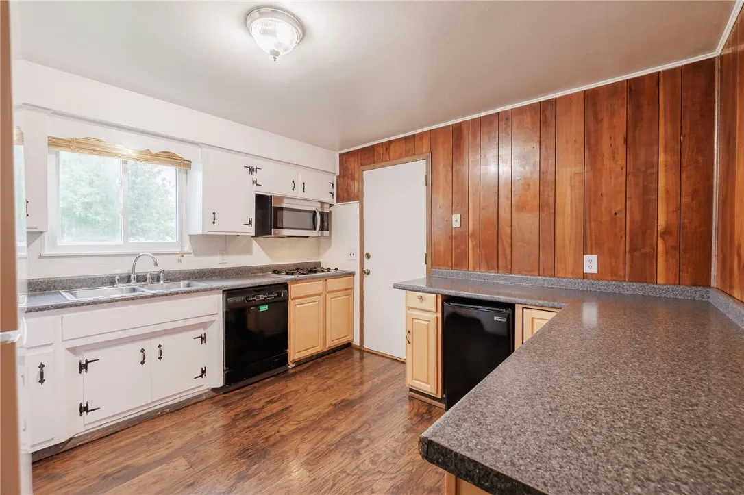 132 Summer Sky Drive, Henrietta, New York 14623, Henrietta, New York 14623, 3 Bedrooms Bedrooms, 8 Rooms Rooms,1 BathroomBathrooms,Residential,Closed,132 Summer Sky Drive, Henrietta, New York 14623,R1607154