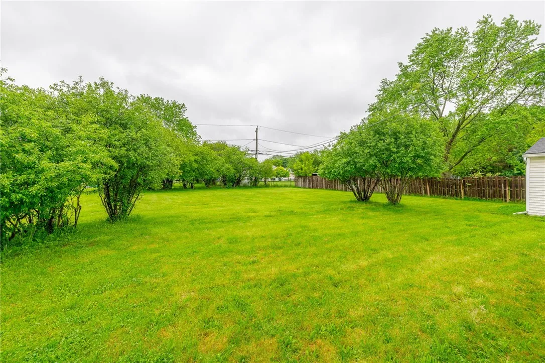 132 Summer Sky Drive, Henrietta, New York 14623, Henrietta, New York 14623, 3 Bedrooms Bedrooms, 8 Rooms Rooms,1 BathroomBathrooms,Residential,Closed,132 Summer Sky Drive, Henrietta, New York 14623,R1607154