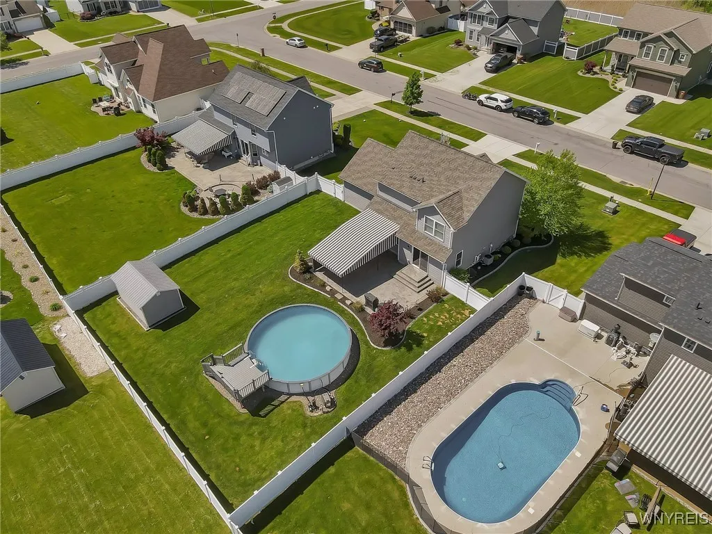 11 Garnet Drive, Cheektowaga, New York 14227, Cheektowaga, New York 14227, 3 Bedrooms Bedrooms, 7 Rooms Rooms,2 BathroomsBathrooms,Residential,Closed,11 Garnet Drive, Cheektowaga, New York 14227,0,B1609475