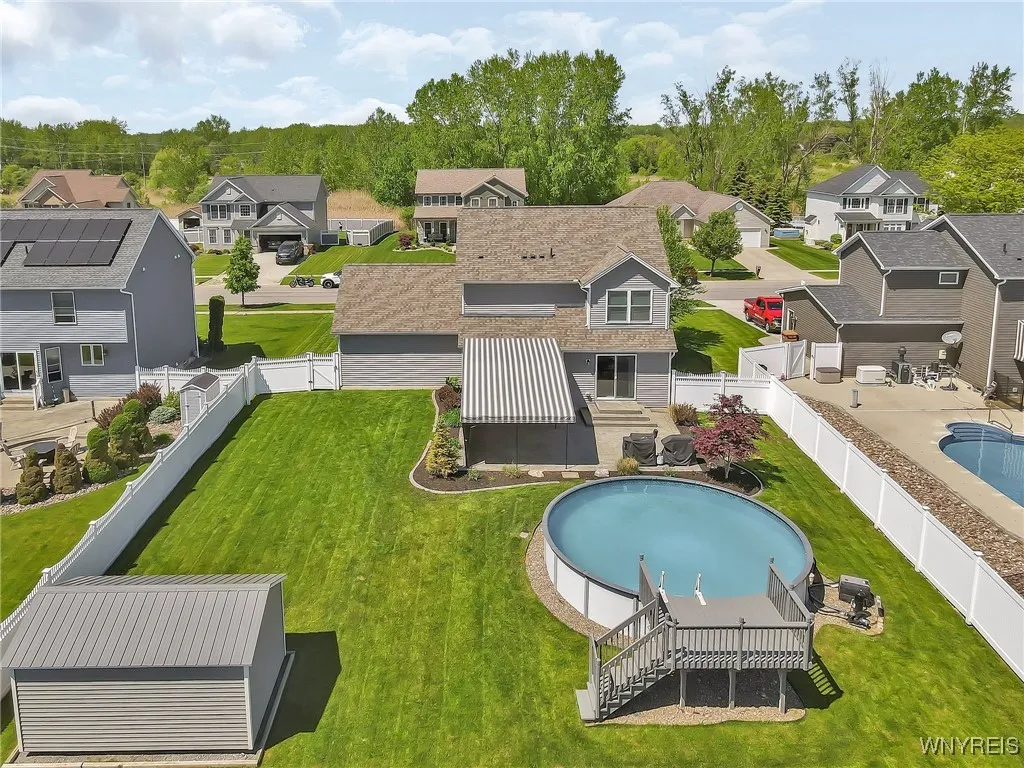 11 Garnet Drive, Cheektowaga, New York 14227, Cheektowaga, New York 14227, 3 Bedrooms Bedrooms, 7 Rooms Rooms,2 BathroomsBathrooms,Residential,Closed,11 Garnet Drive, Cheektowaga, New York 14227,0,B1609475