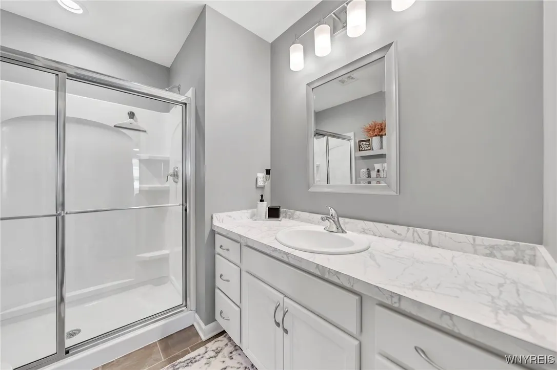 11 Garnet Drive, Cheektowaga, New York 14227, Cheektowaga, New York 14227, 3 Bedrooms Bedrooms, 7 Rooms Rooms,2 BathroomsBathrooms,Residential,Closed,11 Garnet Drive, Cheektowaga, New York 14227,0,B1609475