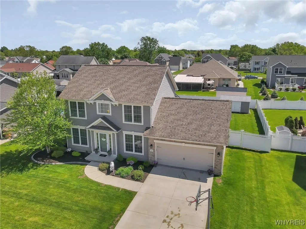 11 Garnet Drive, Cheektowaga, New York 14227, Cheektowaga, New York 14227, 3 Bedrooms Bedrooms, 7 Rooms Rooms,2 BathroomsBathrooms,Residential,Closed,11 Garnet Drive, Cheektowaga, New York 14227,0,B1609475