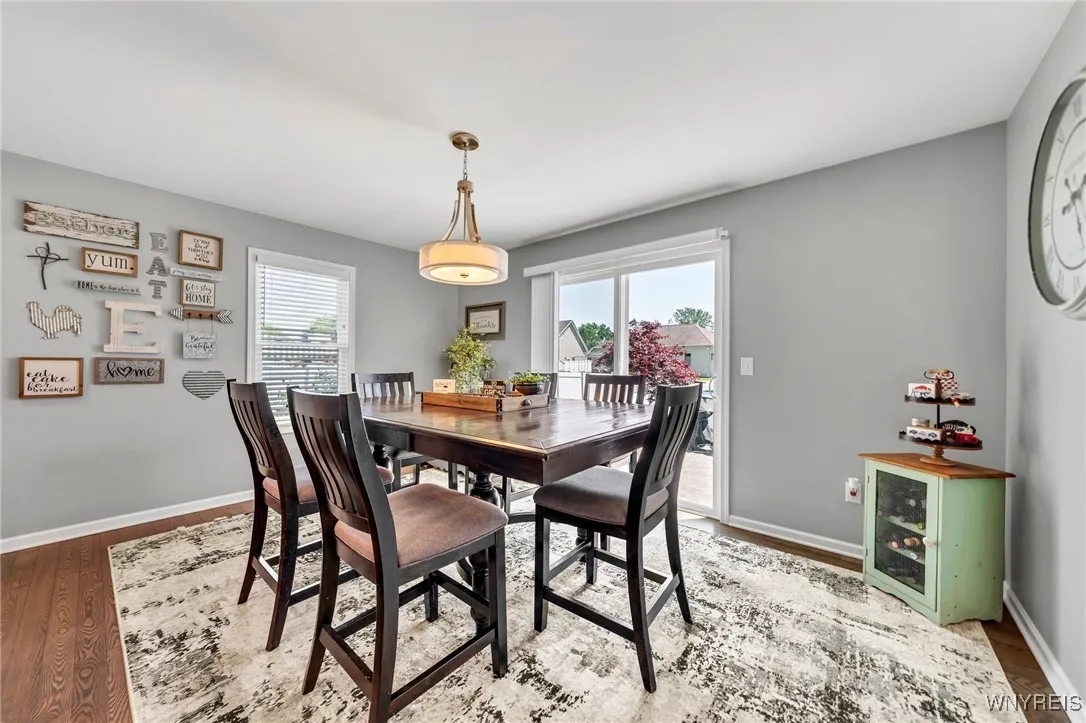 11 Garnet Drive, Cheektowaga, New York 14227, Cheektowaga, New York 14227, 3 Bedrooms Bedrooms, 7 Rooms Rooms,2 BathroomsBathrooms,Residential,Closed,11 Garnet Drive, Cheektowaga, New York 14227,0,B1609475