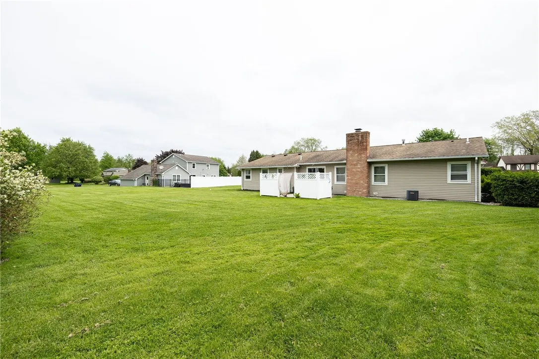 667 Willow Lane, Webster, New York 14580, Webster, New York 14580, 4 Bedrooms Bedrooms, 8 Rooms Rooms,3 BathroomsBathrooms,Residential,Closed,667 Willow Lane, Webster, New York 14580,R1606480