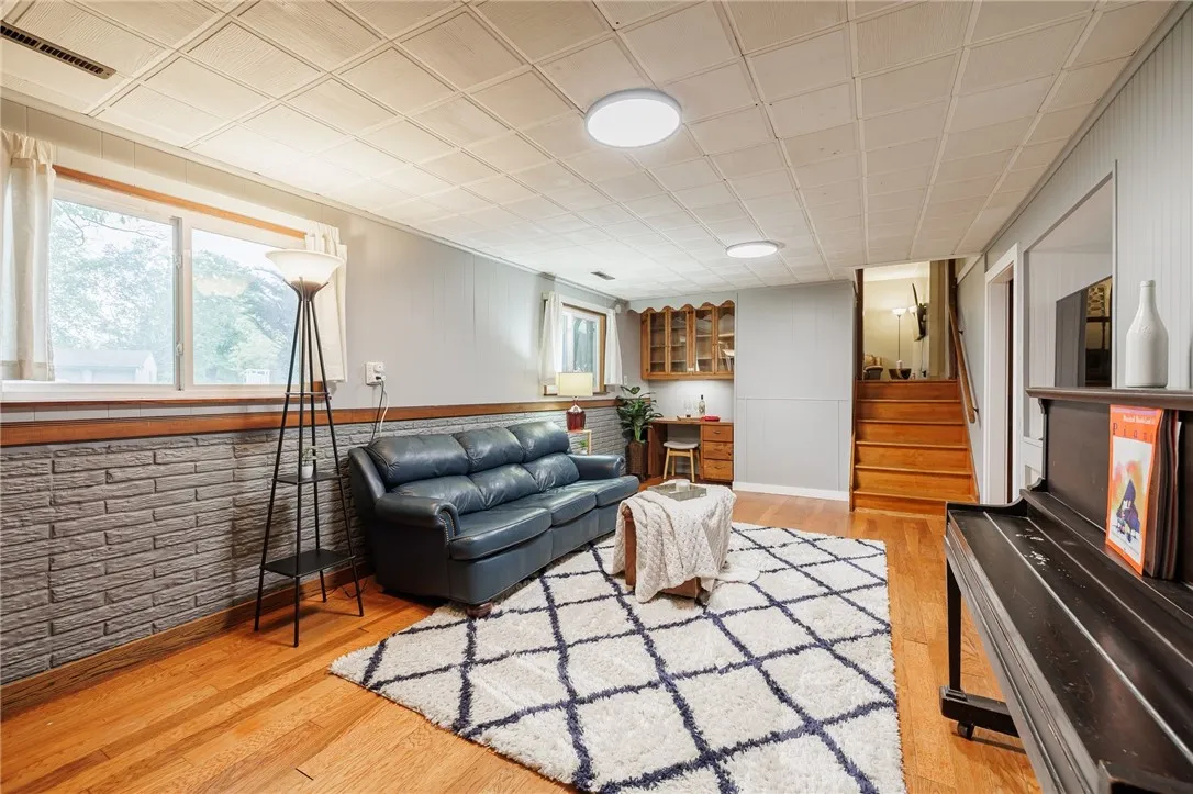 635 Blue Spruce Drive, Webster, New York 14580, Webster, New York 14580, 4 Bedrooms Bedrooms, 8 Rooms Rooms,2 BathroomsBathrooms,Residential,Closed,635 Blue Spruce Drive, Webster, New York 14580,R1606752