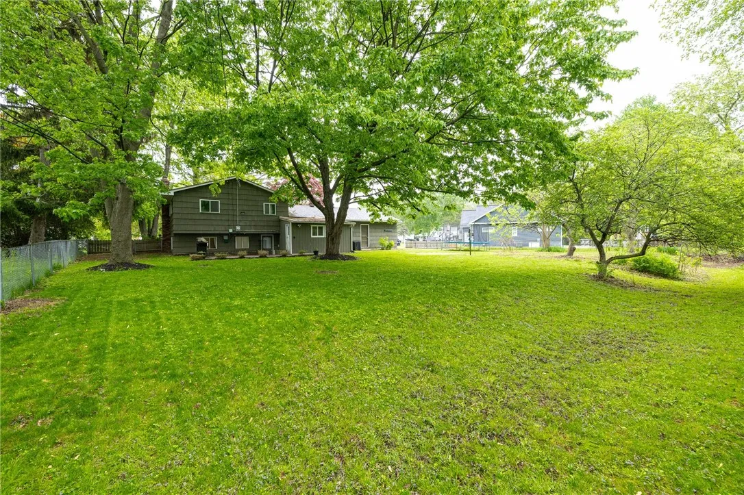 635 Blue Spruce Drive, Webster, New York 14580, Webster, New York 14580, 4 Bedrooms Bedrooms, 8 Rooms Rooms,2 BathroomsBathrooms,Residential,Closed,635 Blue Spruce Drive, Webster, New York 14580,R1606752