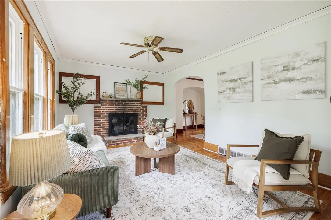 54 Hardison Road, Irondequoit, New York 14617, Irondequoit, New York 14617, 2 Bedrooms Bedrooms, 6 Rooms Rooms,1 BathroomBathrooms,Residential,Closed,54 Hardison Road, Irondequoit, New York 14617,R1609071