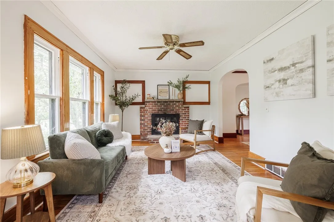 54 Hardison Road, Irondequoit, New York 14617, Irondequoit, New York 14617, 2 Bedrooms Bedrooms, 6 Rooms Rooms,1 BathroomBathrooms,Residential,Closed,54 Hardison Road, Irondequoit, New York 14617,R1609071