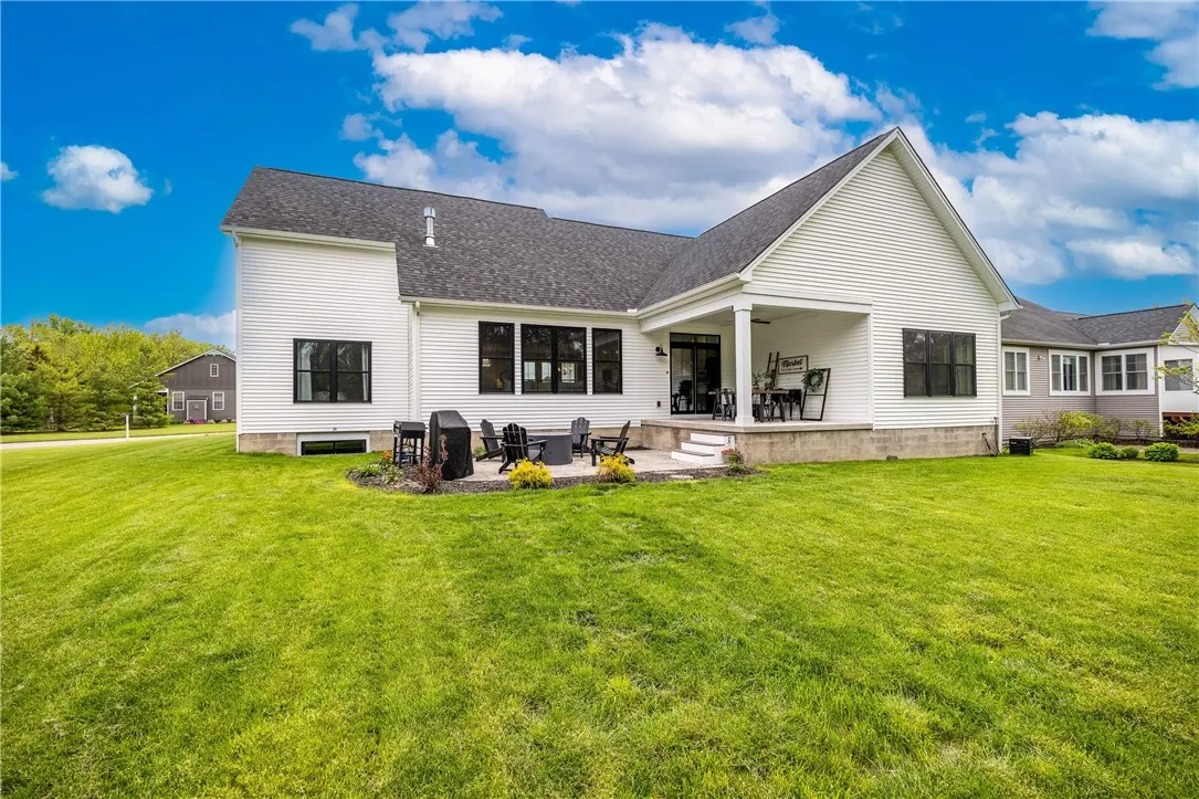 8 Colten Court, Penfield, New York 14580, Penfield, New York 14580, 3 Bedrooms Bedrooms, 4 Rooms Rooms,2 BathroomsBathrooms,Residential,Closed,8 Colten Court, Penfield, New York 14580,R1609134