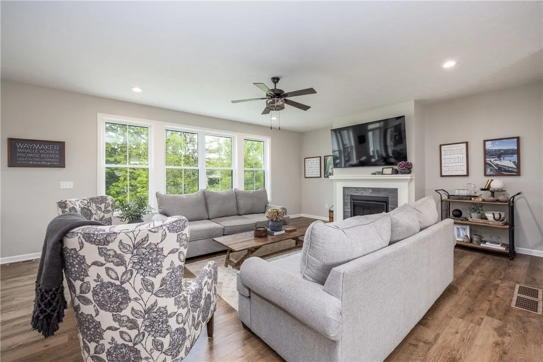 8 Colten Court, Penfield, New York 14580, Penfield, New York 14580, 3 Bedrooms Bedrooms, 4 Rooms Rooms,2 BathroomsBathrooms,Residential,Closed,8 Colten Court, Penfield, New York 14580,R1609134