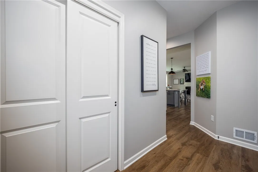 8 Colten Court, Penfield, New York 14580, Penfield, New York 14580, 3 Bedrooms Bedrooms, 4 Rooms Rooms,2 BathroomsBathrooms,Residential,Closed,8 Colten Court, Penfield, New York 14580,R1609134