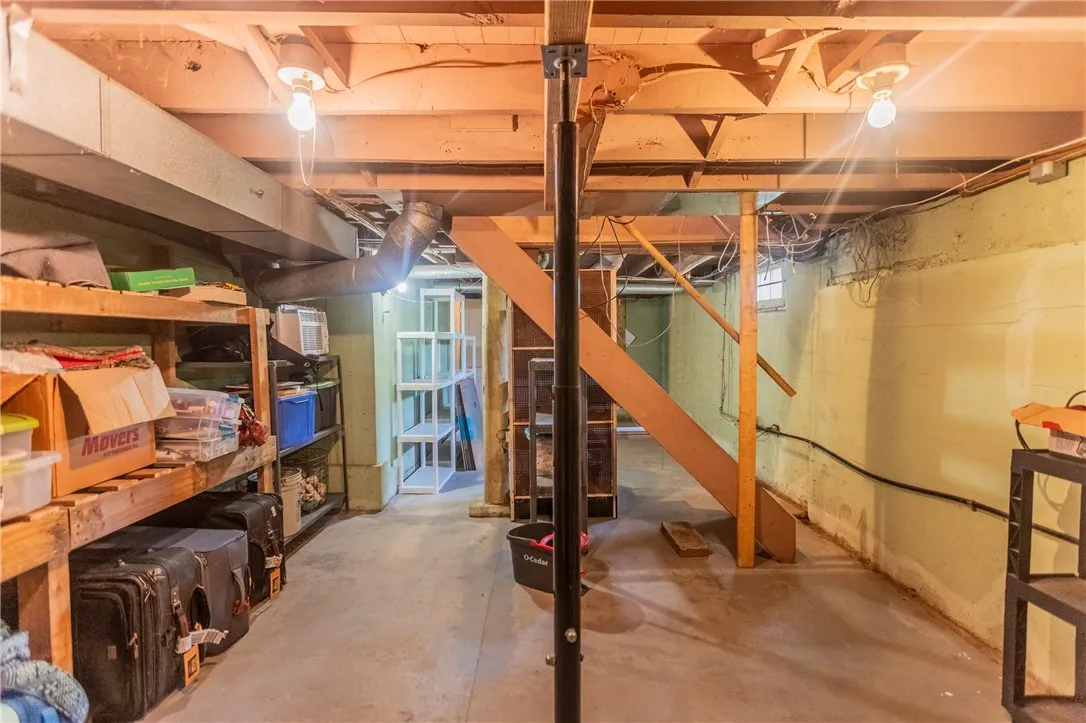 5522 State Route 14, Sodus, New York 14551, Sodus, New York 14551, 4 Bedrooms Bedrooms, 7 Rooms Rooms,2 BathroomsBathrooms,Residential,Closed,5522 State Route 14, Sodus, New York 14551,R1609729