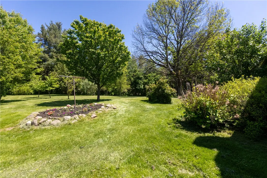 5522 State Route 14, Sodus, New York 14551, Sodus, New York 14551, 4 Bedrooms Bedrooms, 7 Rooms Rooms,2 BathroomsBathrooms,Residential,Closed,5522 State Route 14, Sodus, New York 14551,R1609729