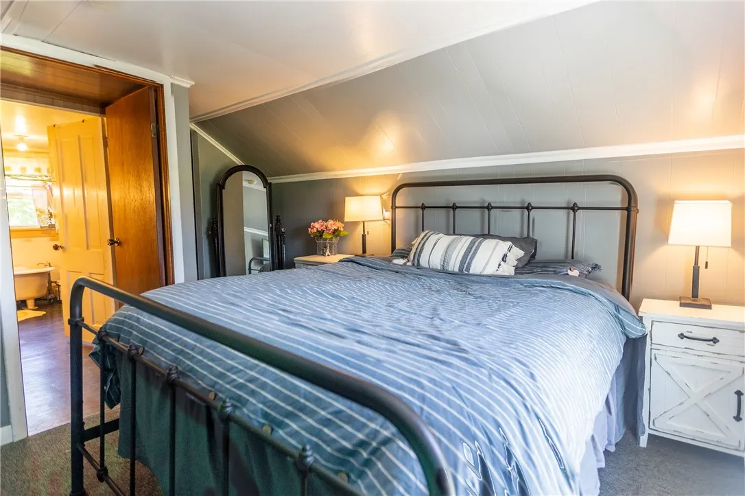 5522 State Route 14, Sodus, New York 14551, Sodus, New York 14551, 4 Bedrooms Bedrooms, 7 Rooms Rooms,2 BathroomsBathrooms,Residential,Closed,5522 State Route 14, Sodus, New York 14551,R1609729