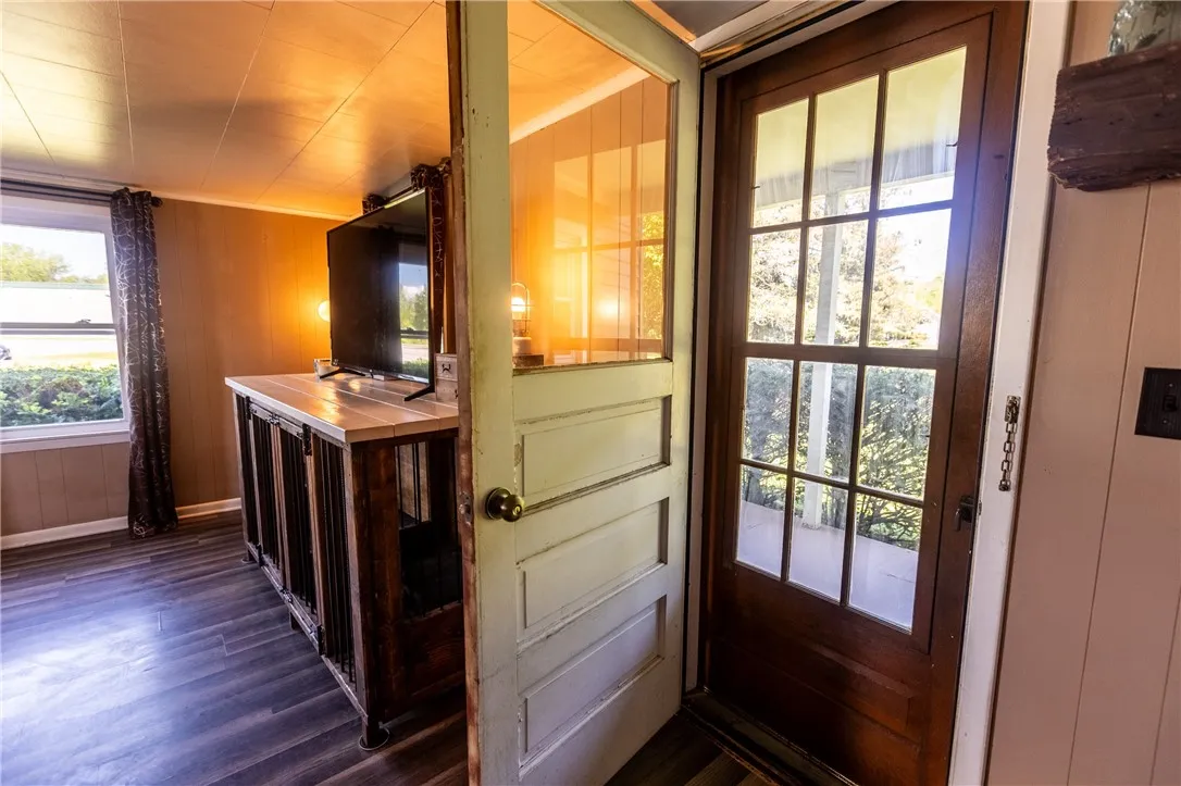 5522 State Route 14, Sodus, New York 14551, Sodus, New York 14551, 4 Bedrooms Bedrooms, 7 Rooms Rooms,2 BathroomsBathrooms,Residential,Closed,5522 State Route 14, Sodus, New York 14551,R1609729