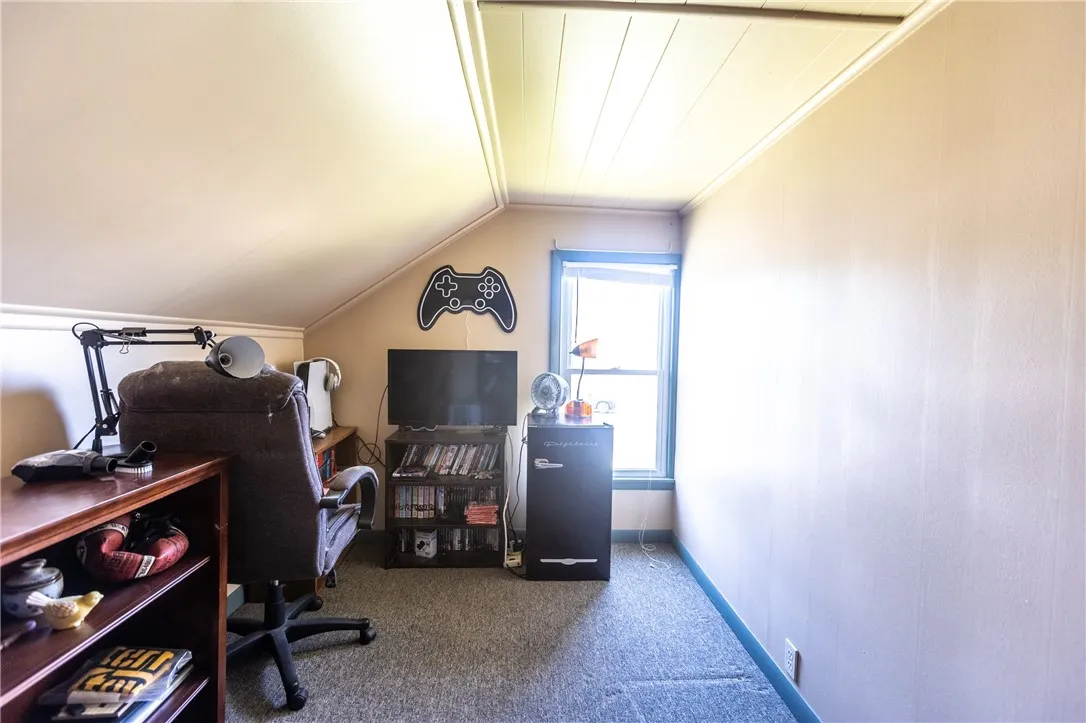5522 State Route 14, Sodus, New York 14551, Sodus, New York 14551, 4 Bedrooms Bedrooms, 7 Rooms Rooms,2 BathroomsBathrooms,Residential,Closed,5522 State Route 14, Sodus, New York 14551,R1609729