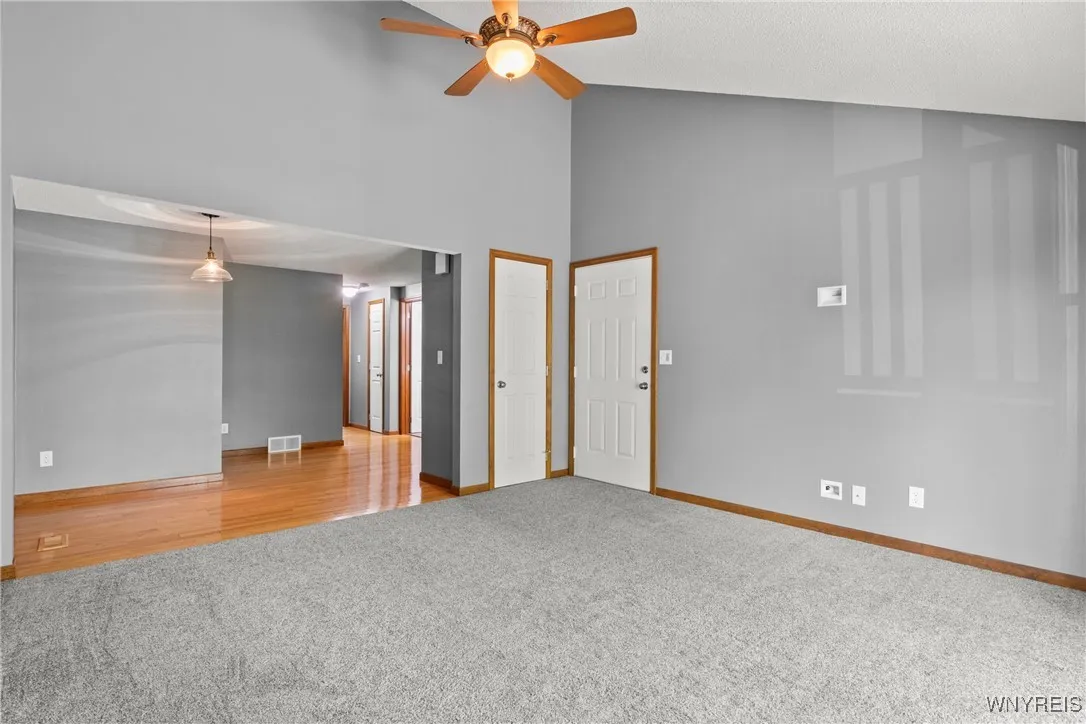 4613 Chestnut Ridge Road J, Amherst, New York 1422, Amherst, New York 14228, 2 Bedrooms Bedrooms, 5 Rooms Rooms,1 BathroomBathrooms,Residential,Closed,4613 Chestnut Ridge Road J, Amherst, New York 1422,B1608516