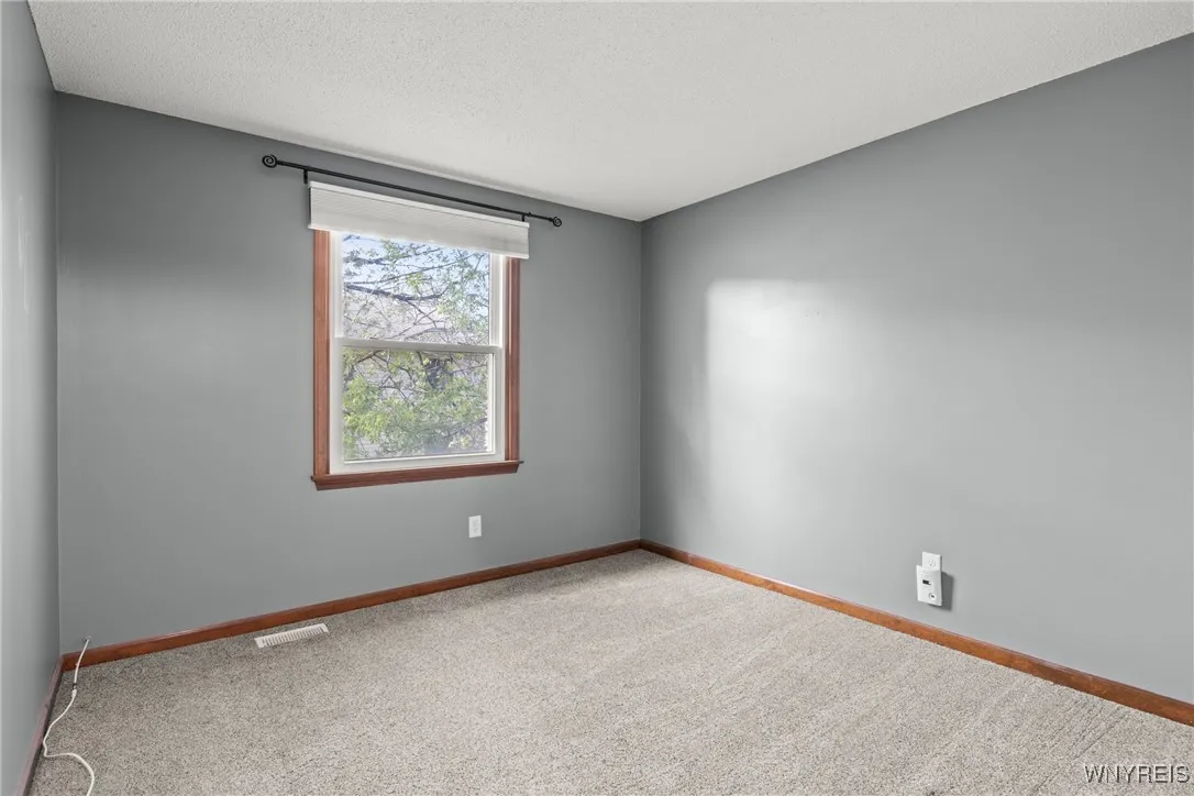 4613 Chestnut Ridge Road J, Amherst, New York 1422, Amherst, New York 14228, 2 Bedrooms Bedrooms, 5 Rooms Rooms,1 BathroomBathrooms,Residential,Closed,4613 Chestnut Ridge Road J, Amherst, New York 1422,B1608516