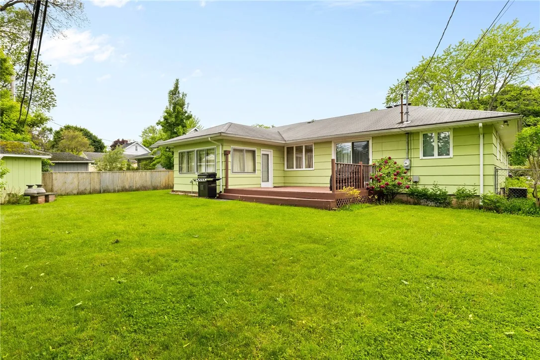 112 Lafayette Road, Irondequoit, New York 14609, Irondequoit, New York 14609, 3 Bedrooms Bedrooms, 5 Rooms Rooms,2 BathroomsBathrooms,Residential,Closed,112 Lafayette Road, Irondequoit, New York 14609,R1608715