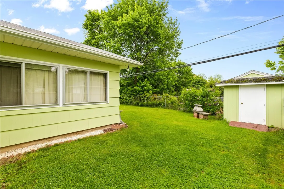 112 Lafayette Road, Irondequoit, New York 14609, Irondequoit, New York 14609, 3 Bedrooms Bedrooms, 5 Rooms Rooms,2 BathroomsBathrooms,Residential,Closed,112 Lafayette Road, Irondequoit, New York 14609,R1608715