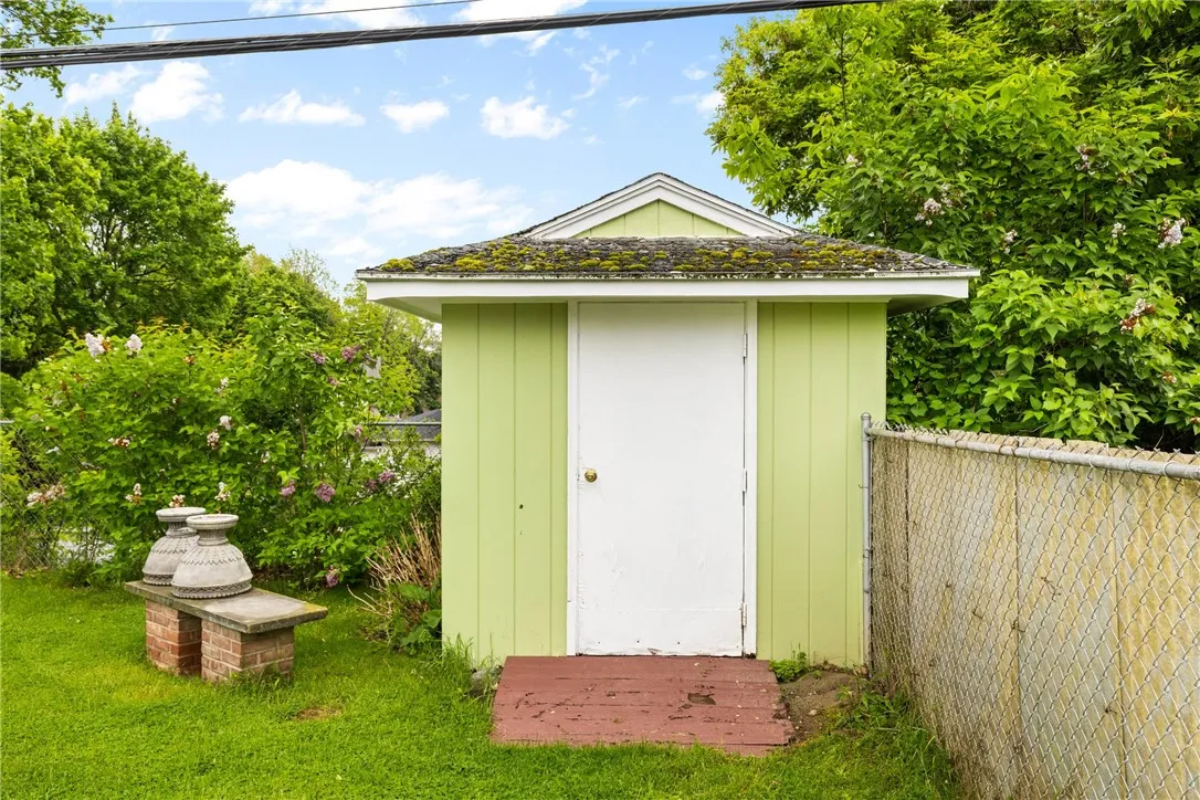 112 Lafayette Road, Irondequoit, New York 14609, Irondequoit, New York 14609, 3 Bedrooms Bedrooms, 5 Rooms Rooms,2 BathroomsBathrooms,Residential,Closed,112 Lafayette Road, Irondequoit, New York 14609,R1608715