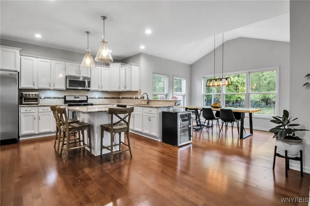 4775 Mosey Lane, Hamburg, New York 14219, Hamburg, New York 14219, 4 Bedrooms Bedrooms, 9 Rooms Rooms,3 BathroomsBathrooms,Residential,Closed,4775 Mosey Lane, Hamburg, New York 14219,B1609171
