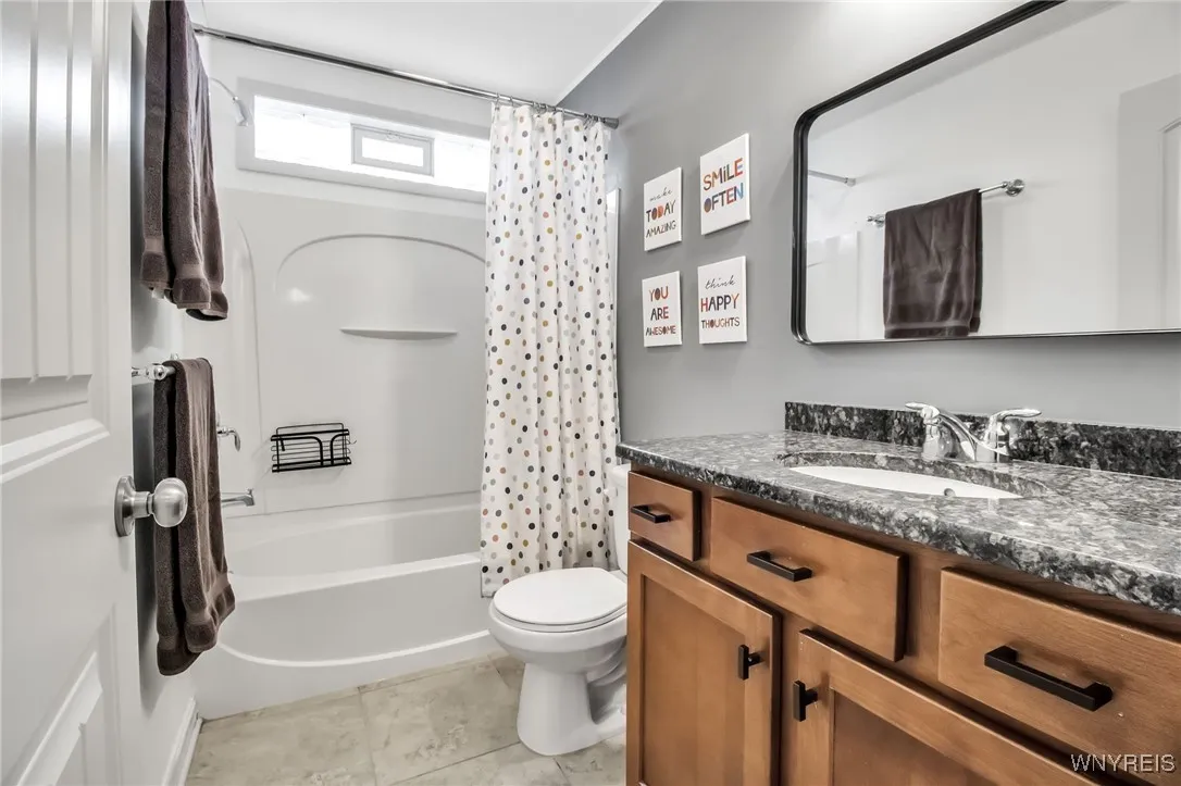 4775 Mosey Lane, Hamburg, New York 14219, Hamburg, New York 14219, 4 Bedrooms Bedrooms, 9 Rooms Rooms,3 BathroomsBathrooms,Residential,Closed,4775 Mosey Lane, Hamburg, New York 14219,B1609171