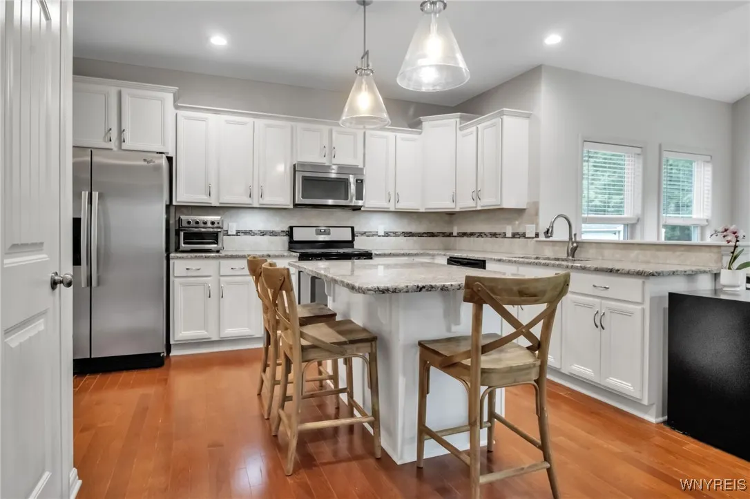 4775 Mosey Lane, Hamburg, New York 14219, Hamburg, New York 14219, 4 Bedrooms Bedrooms, 9 Rooms Rooms,3 BathroomsBathrooms,Residential,Closed,4775 Mosey Lane, Hamburg, New York 14219,B1609171