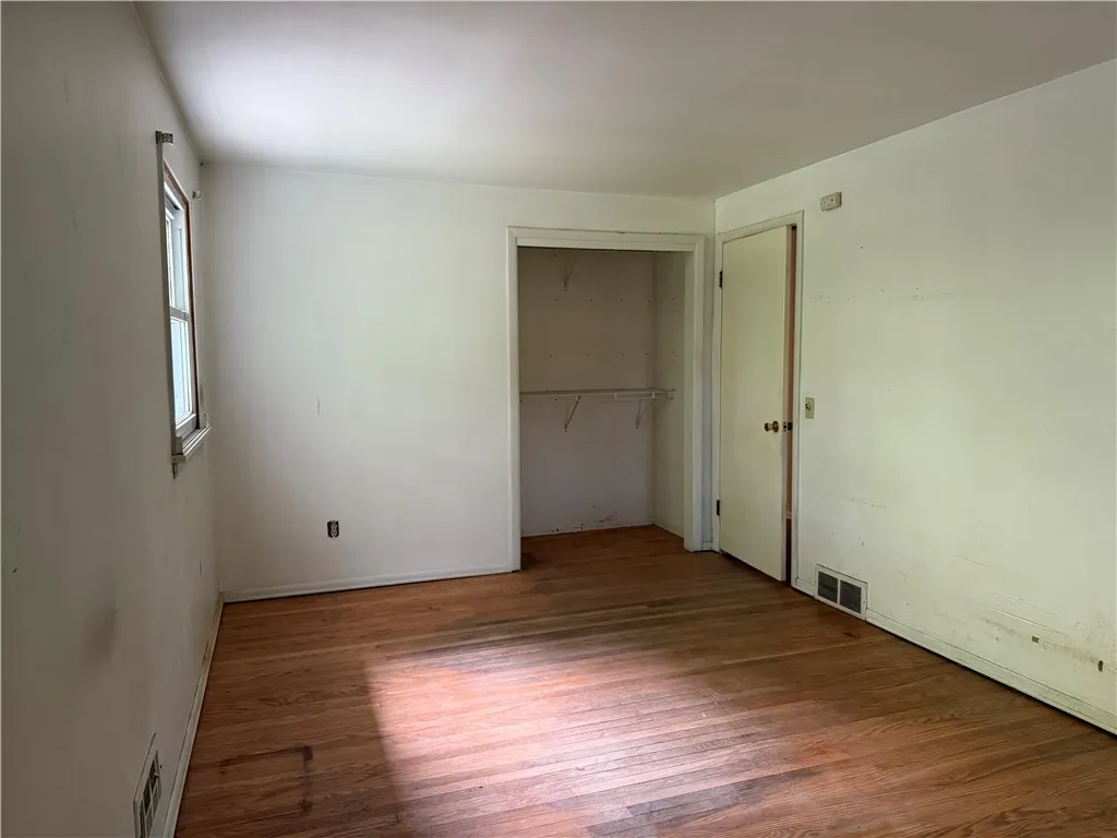 3324 Monroe Wayne County Line Road, Walworth, New, Walworth, New York 14502, 3 Bedrooms Bedrooms, 6 Rooms Rooms,1 BathroomBathrooms,Residential,Closed,3324 Monroe Wayne County Line Road, Walworth, New ,R1597028