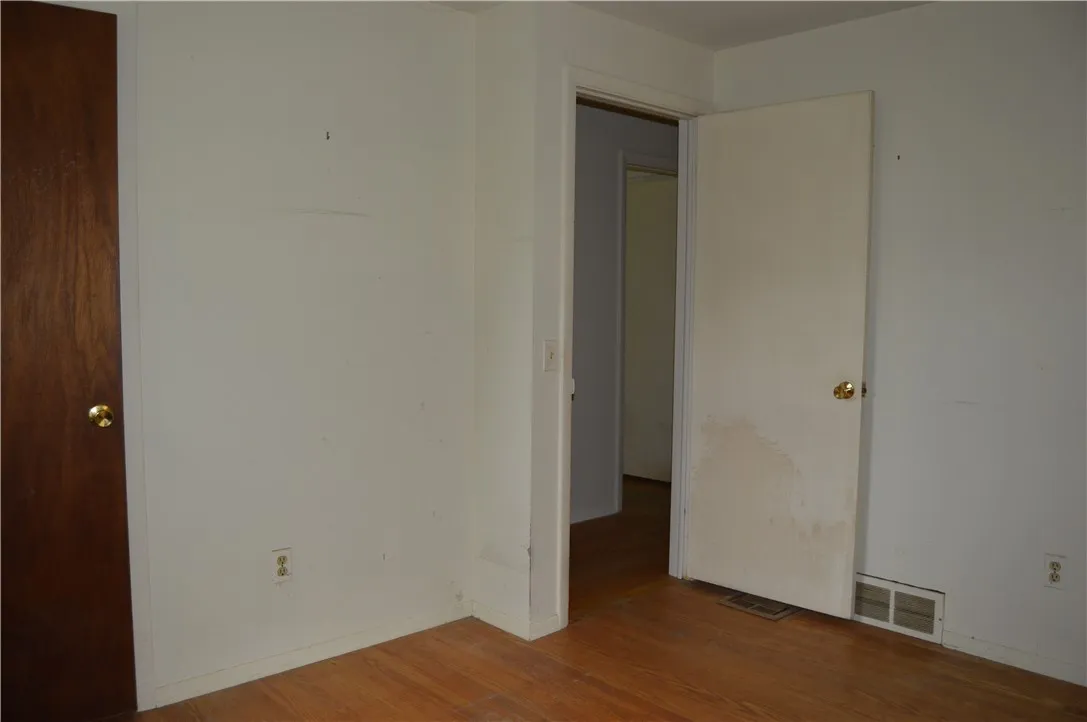 3324 Monroe Wayne County Line Road, Walworth, New, Walworth, New York 14502, 3 Bedrooms Bedrooms, 6 Rooms Rooms,1 BathroomBathrooms,Residential,Closed,3324 Monroe Wayne County Line Road, Walworth, New ,R1597028
