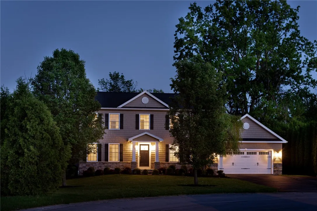 8 Kings Way, Chili, New York 14624, Chili, New York 14624, 4 Bedrooms Bedrooms, 11 Rooms Rooms,2 BathroomsBathrooms,Residential,Closed,8 Kings Way, Chili, New York 14624,R1610194