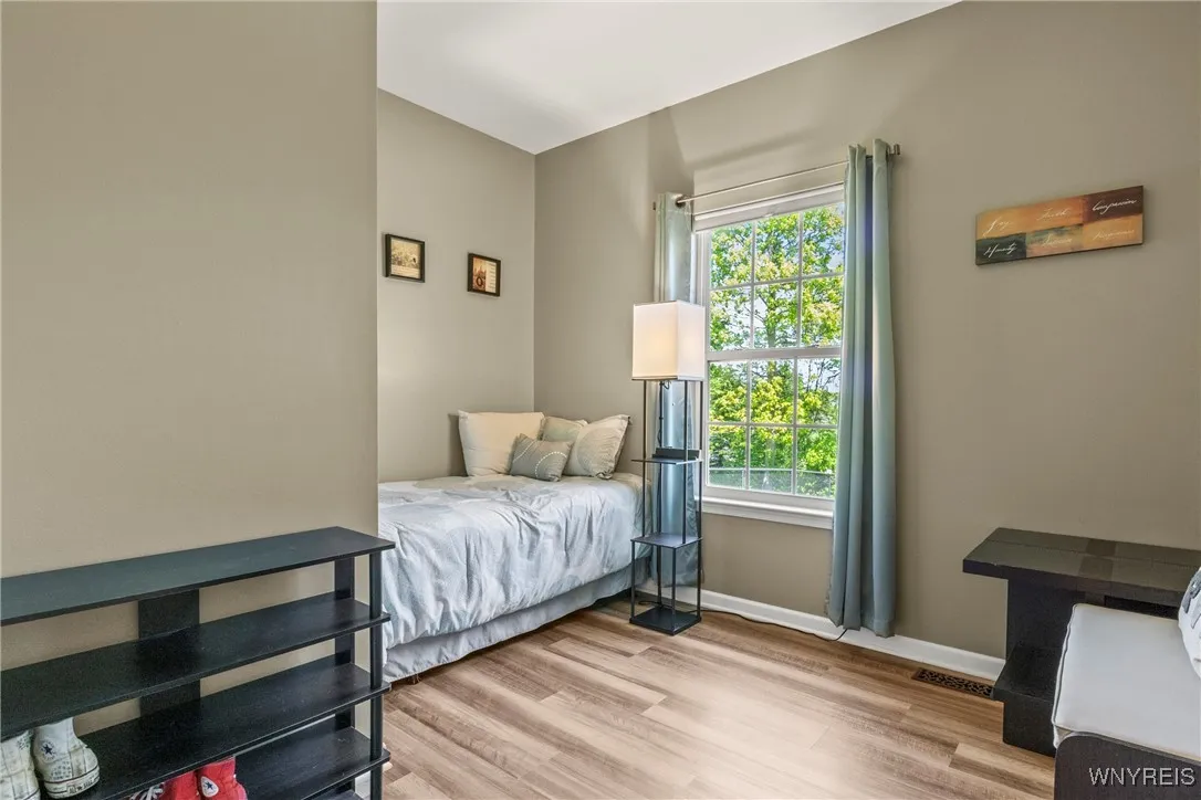 52 Apple Blossom Boulevard, Lancaster, New York 14, Lancaster, New York 14086, 5 Bedrooms Bedrooms, 10 Rooms Rooms,3 BathroomsBathrooms,Residential,Closed,52 Apple Blossom Boulevard, Lancaster, New York 14,0,B1610224