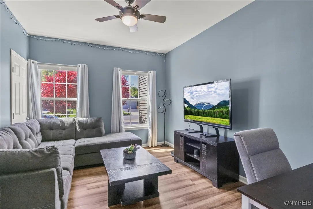 52 Apple Blossom Boulevard, Lancaster, New York 14, Lancaster, New York 14086, 5 Bedrooms Bedrooms, 10 Rooms Rooms,3 BathroomsBathrooms,Residential,Closed,52 Apple Blossom Boulevard, Lancaster, New York 14,0,B1610224
