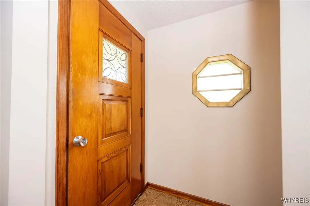 4314 Elmwood Avenue, Hamburg, New York 14219, Hamburg, New York 14219, 3 Bedrooms Bedrooms, 6 Rooms Rooms,1 BathroomBathrooms,Residential,Closed,4314 Elmwood Avenue, Hamburg, New York 14219,B1610085