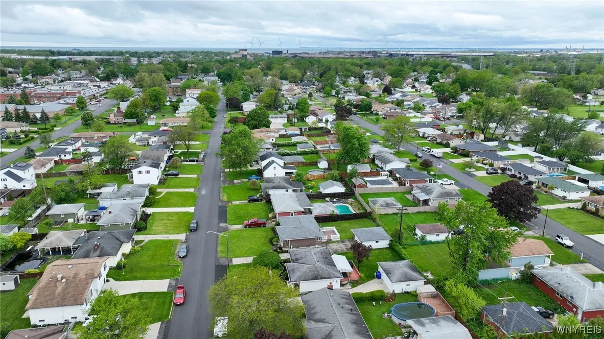 4314 Elmwood Avenue, Hamburg, New York 14219, Hamburg, New York 14219, 3 Bedrooms Bedrooms, 6 Rooms Rooms,1 BathroomBathrooms,Residential,Closed,4314 Elmwood Avenue, Hamburg, New York 14219,B1610085