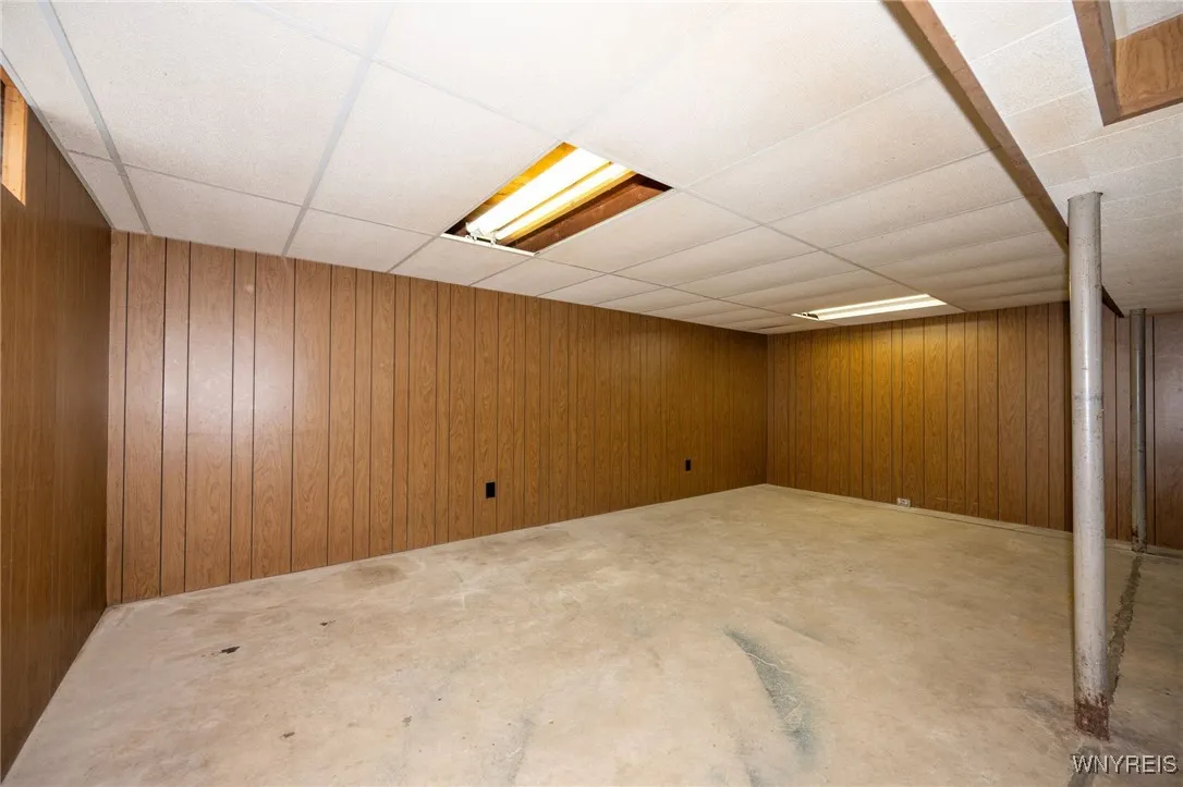 4314 Elmwood Avenue, Hamburg, New York 14219, Hamburg, New York 14219, 3 Bedrooms Bedrooms, 6 Rooms Rooms,1 BathroomBathrooms,Residential,Closed,4314 Elmwood Avenue, Hamburg, New York 14219,B1610085