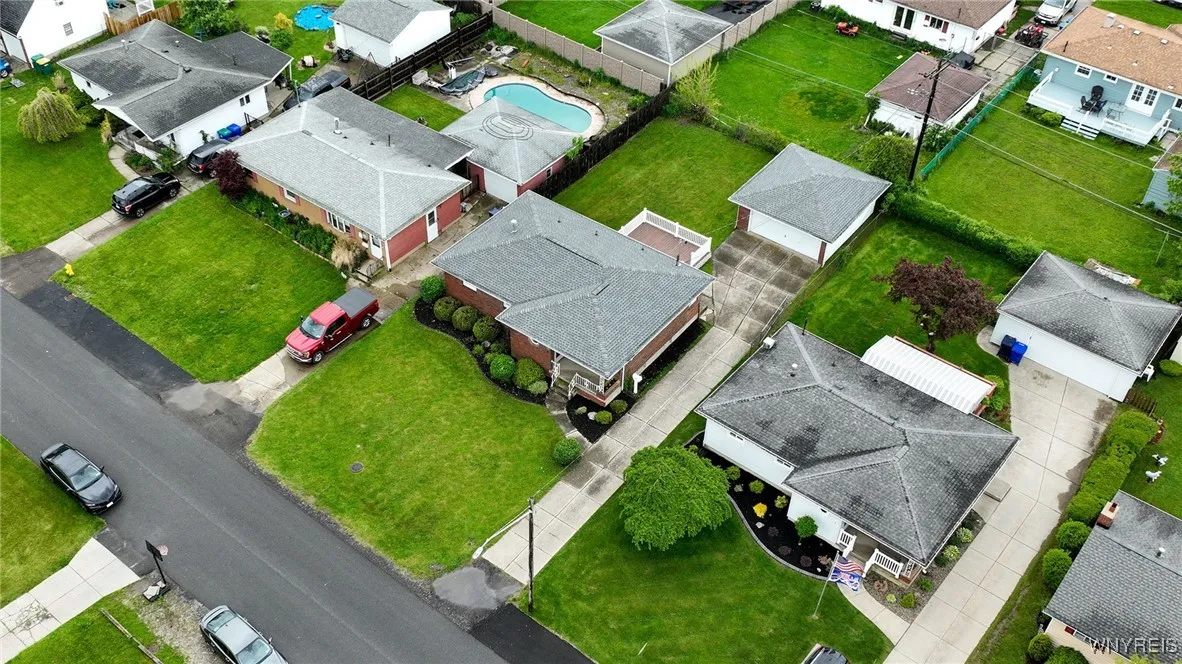 4314 Elmwood Avenue, Hamburg, New York 14219, Hamburg, New York 14219, 3 Bedrooms Bedrooms, 6 Rooms Rooms,1 BathroomBathrooms,Residential,Closed,4314 Elmwood Avenue, Hamburg, New York 14219,B1610085