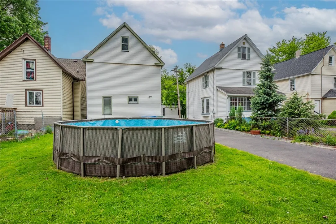 46 Potomac Street, Rochester, New York 14611, Rochester, New York 14611, 3 Bedrooms Bedrooms, 6 Rooms Rooms,1 BathroomBathrooms,Residential,Closed,46 Potomac Street, Rochester, New York 14611,R1610038