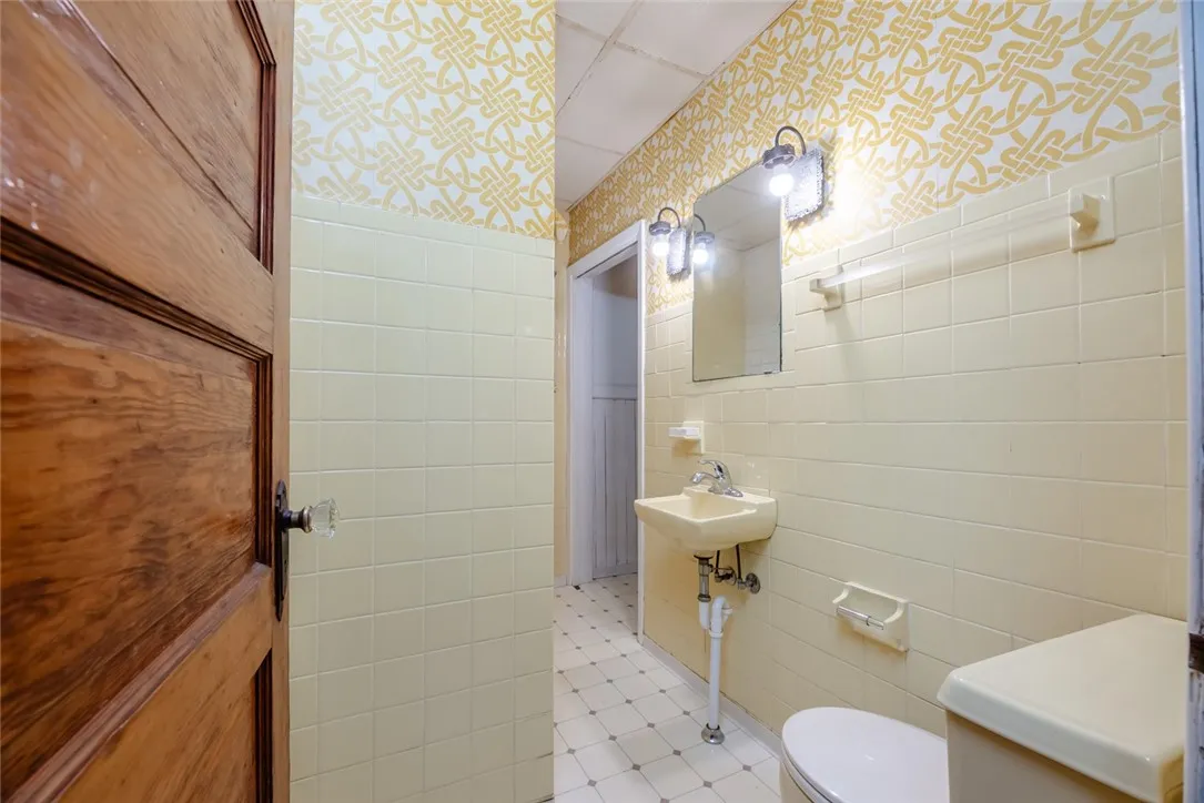 46 Potomac Street, Rochester, New York 14611, Rochester, New York 14611, 3 Bedrooms Bedrooms, 6 Rooms Rooms,1 BathroomBathrooms,Residential,Closed,46 Potomac Street, Rochester, New York 14611,R1610038