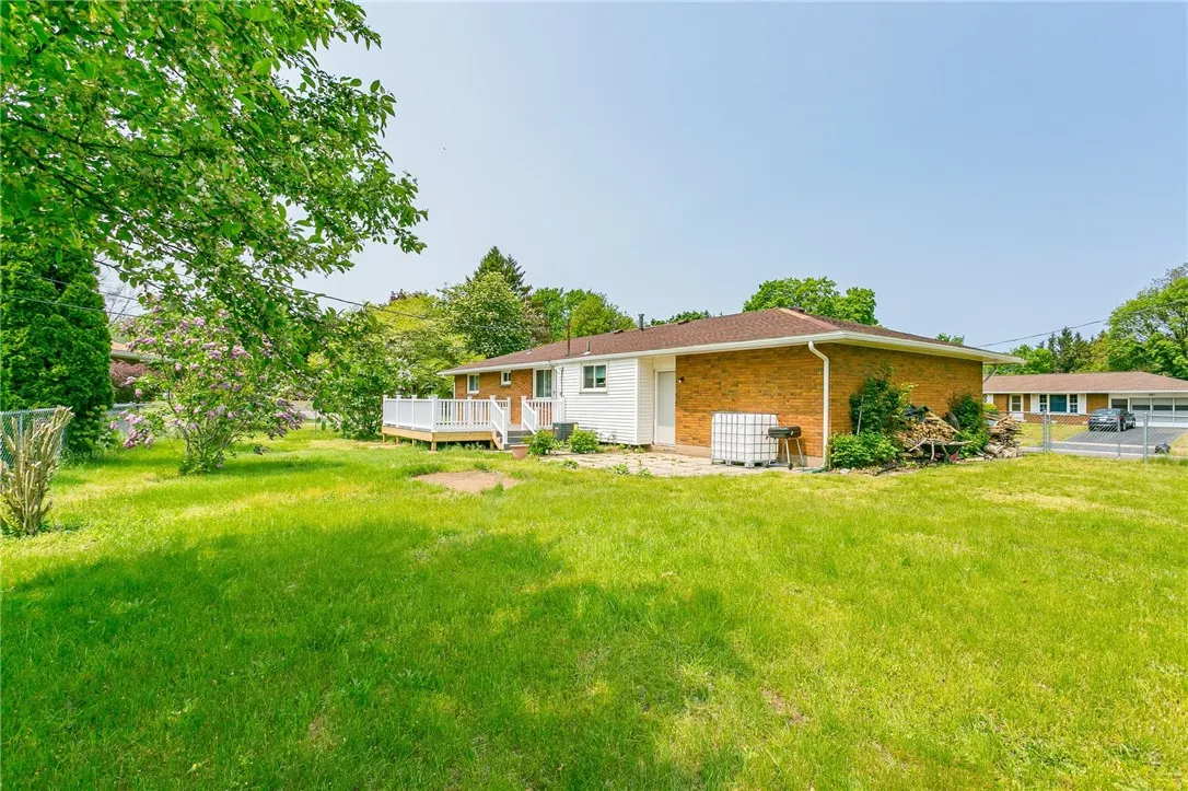 62 Frandee Lane, Greece, New York 14626, Greece, New York 14626, 3 Bedrooms Bedrooms, 6 Rooms Rooms,2 BathroomsBathrooms,Residential,Closed,62 Frandee Lane, Greece, New York 14626,R1610258