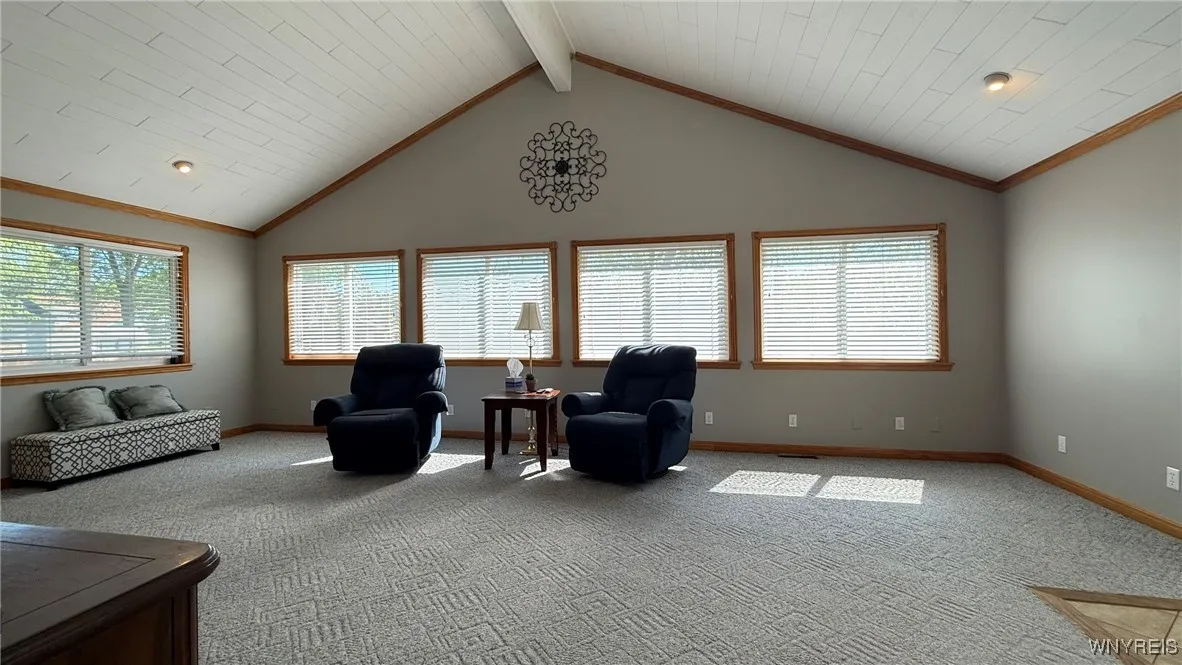1031 Baseline Road, Grand Island, New York 14072, Grand Island, New York 14072, 3 Bedrooms Bedrooms, 10 Rooms Rooms,1 BathroomBathrooms,Residential,Closed,1031 Baseline Road, Grand Island, New York 14072,B1609132