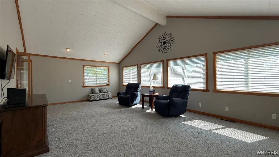 1031 Baseline Road, Grand Island, New York 14072, Grand Island, New York 14072, 3 Bedrooms Bedrooms, 10 Rooms Rooms,1 BathroomBathrooms,Residential,Closed,1031 Baseline Road, Grand Island, New York 14072,B1609132