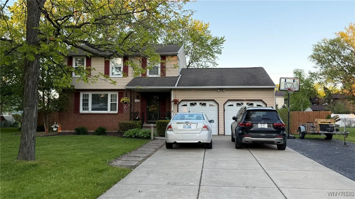 1031 Baseline Road, Grand Island, New York 14072, Grand Island, New York 14072, 3 Bedrooms Bedrooms, 10 Rooms Rooms,1 BathroomBathrooms,Residential,Closed,1031 Baseline Road, Grand Island, New York 14072,B1609132