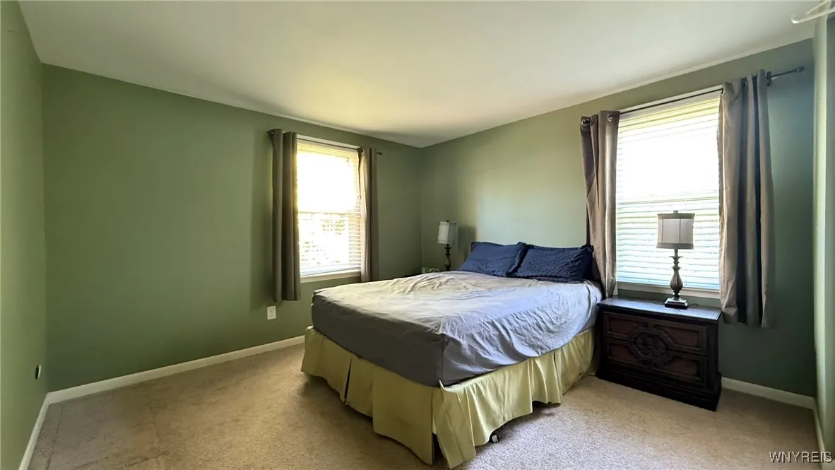 1031 Baseline Road, Grand Island, New York 14072, Grand Island, New York 14072, 3 Bedrooms Bedrooms, 10 Rooms Rooms,1 BathroomBathrooms,Residential,Closed,1031 Baseline Road, Grand Island, New York 14072,B1609132