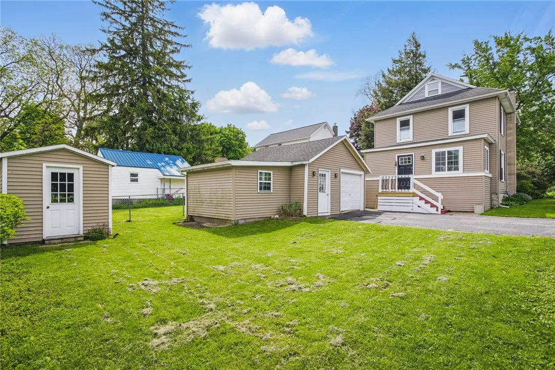 13 Exchange Street, Leroy, New York 14482, Leroy, New York 14482, 3 Bedrooms Bedrooms, 6 Rooms Rooms,1 BathroomBathrooms,Residential,Closed,13 Exchange Street, Leroy, New York 14482,R1606657