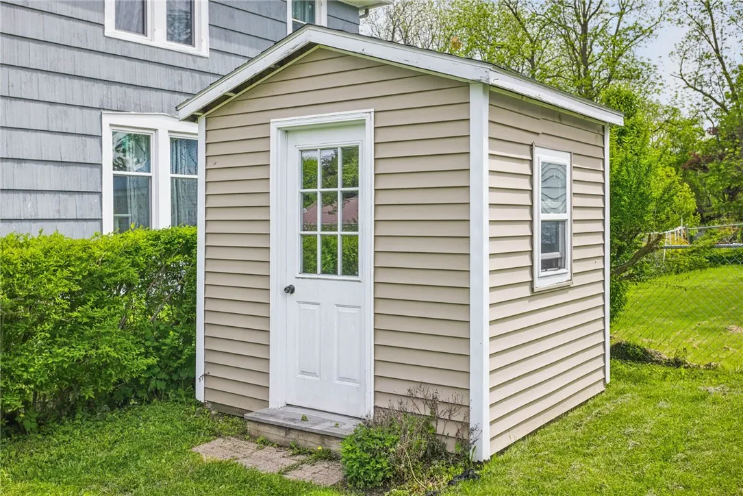 13 Exchange Street, Leroy, New York 14482, Leroy, New York 14482, 3 Bedrooms Bedrooms, 6 Rooms Rooms,1 BathroomBathrooms,Residential,Closed,13 Exchange Street, Leroy, New York 14482,R1606657