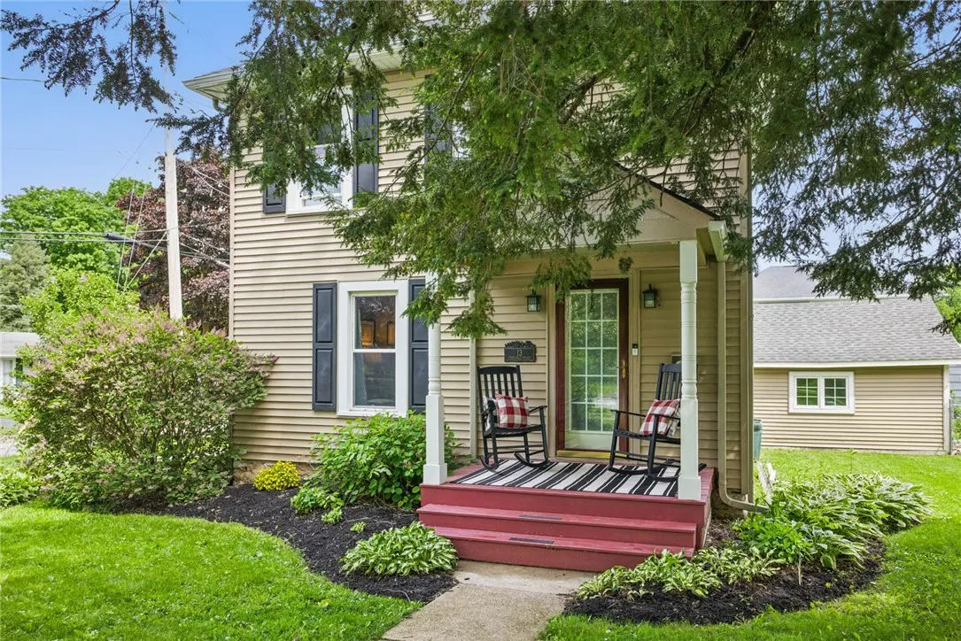 13 Exchange Street, Leroy, New York 14482, Leroy, New York 14482, 3 Bedrooms Bedrooms, 6 Rooms Rooms,1 BathroomBathrooms,Residential,Closed,13 Exchange Street, Leroy, New York 14482,R1606657