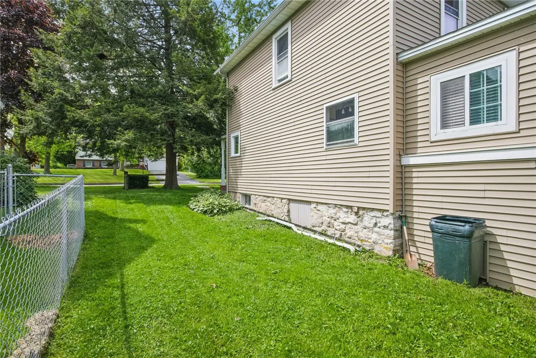 13 Exchange Street, Leroy, New York 14482, Leroy, New York 14482, 3 Bedrooms Bedrooms, 6 Rooms Rooms,1 BathroomBathrooms,Residential,Closed,13 Exchange Street, Leroy, New York 14482,R1606657